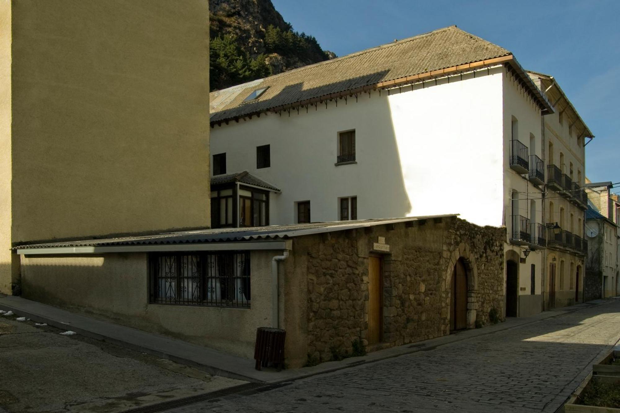 Albergue-Refugio Sargantana Canfranc Extérieur photo
