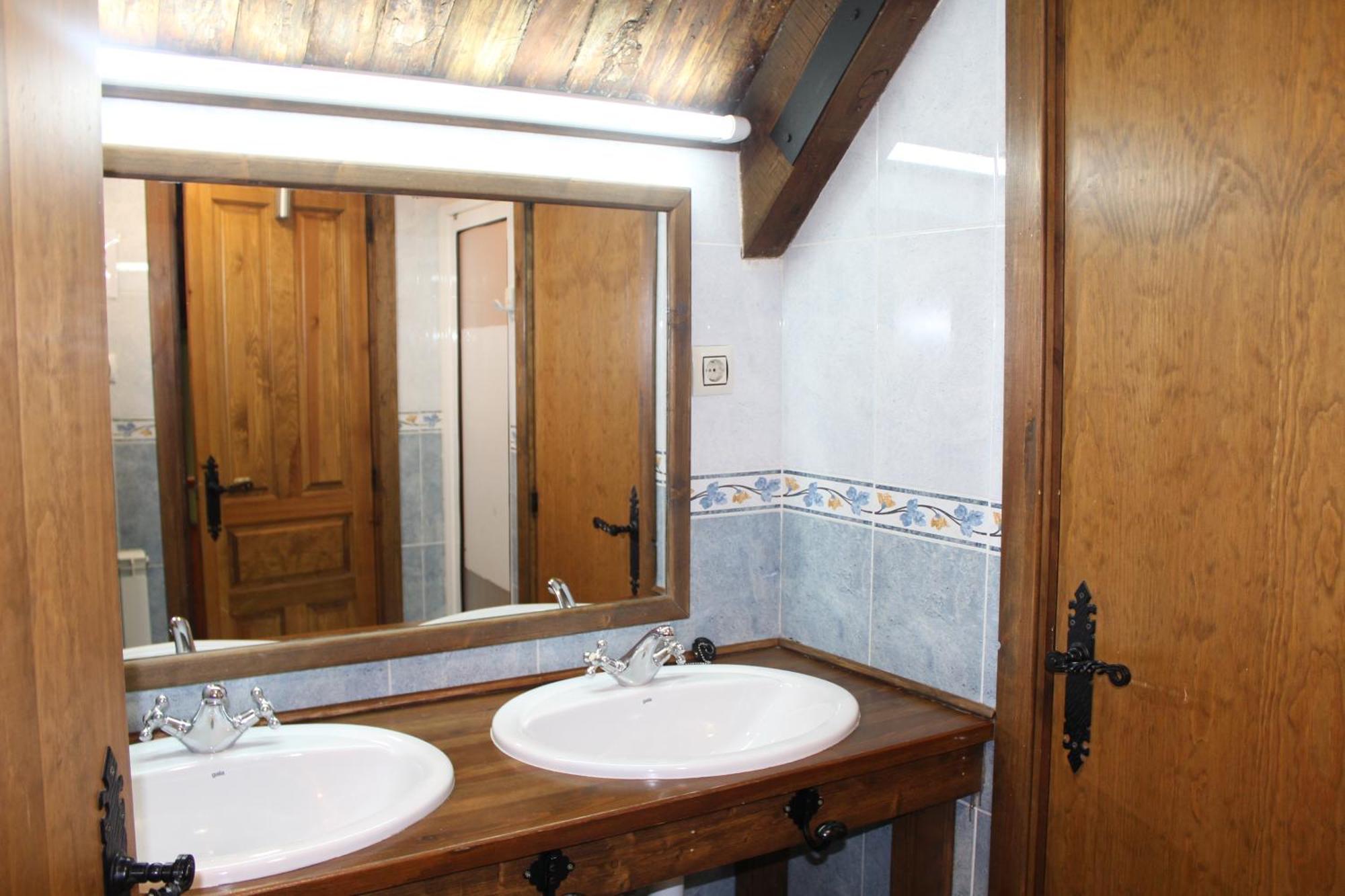 Albergue-Refugio Sargantana Canfranc Chambre photo