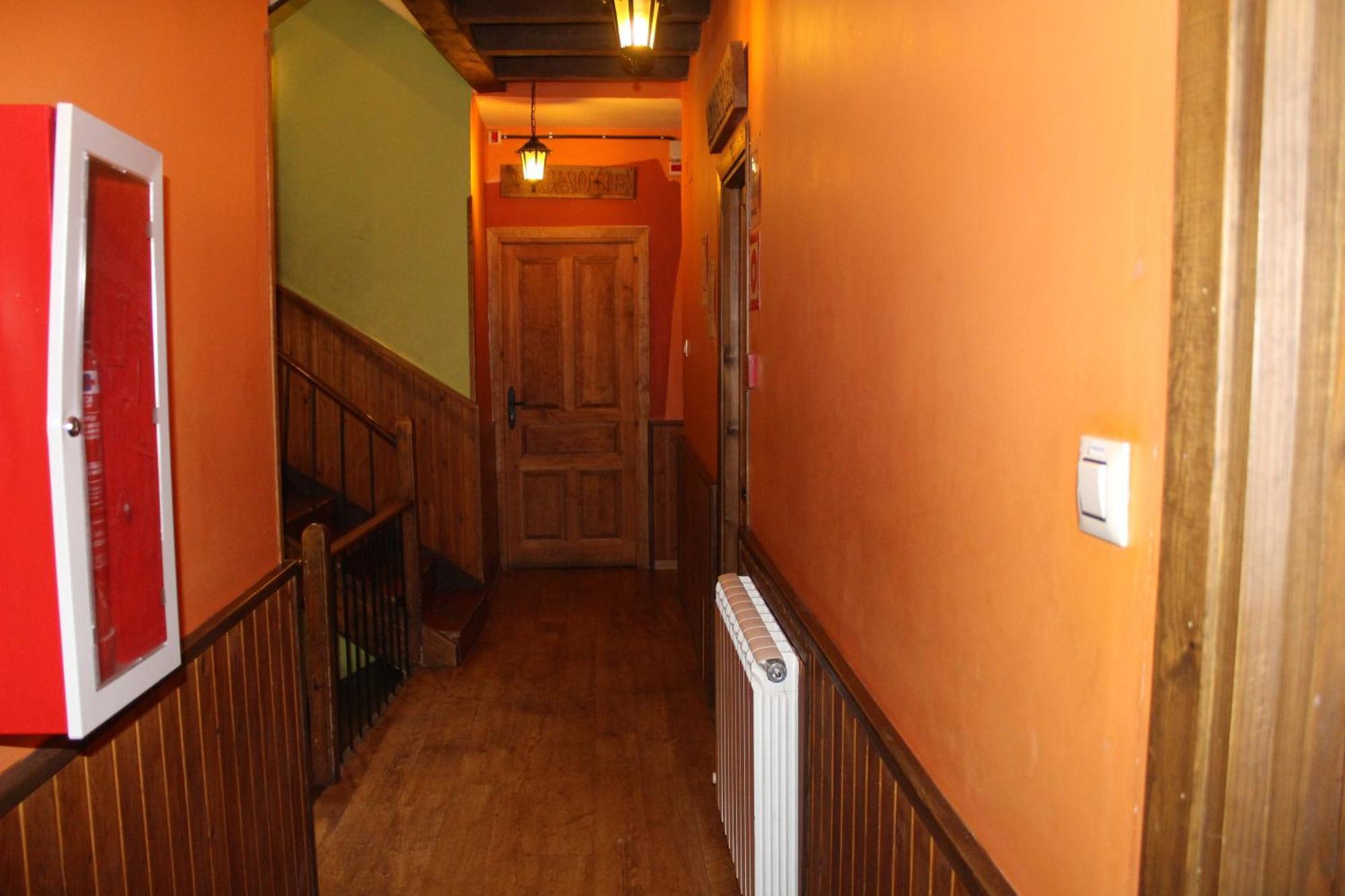 Albergue-Refugio Sargantana Canfranc Extérieur photo