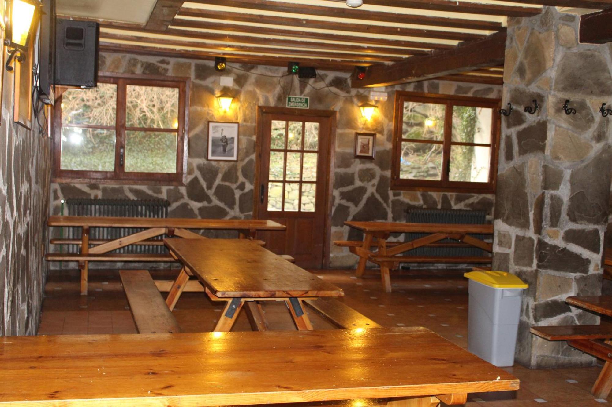 Albergue-Refugio Sargantana Canfranc Extérieur photo